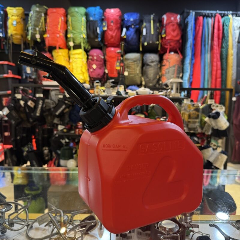 گالن بنزین نازل‌دار بدون برند Gasoline