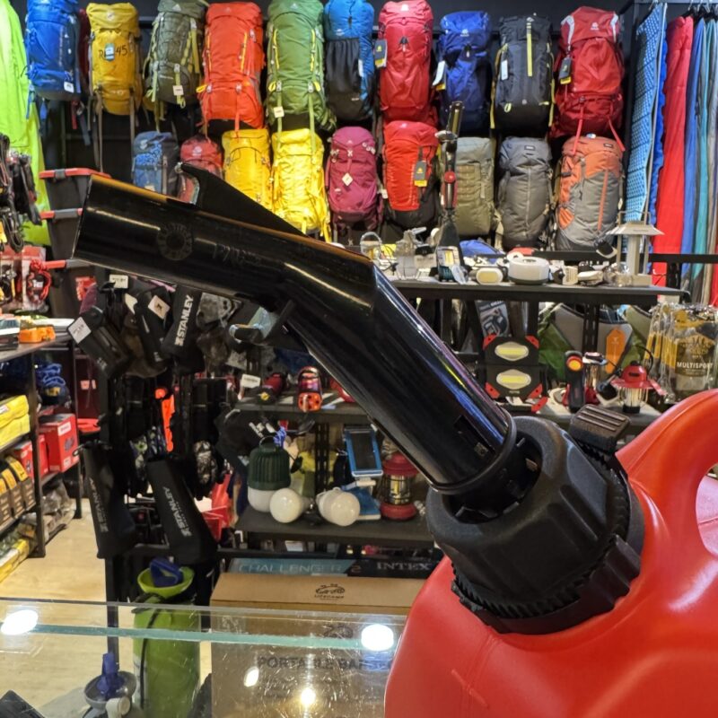 گالن بنزین نازل‌دار بدون برند Gasoline